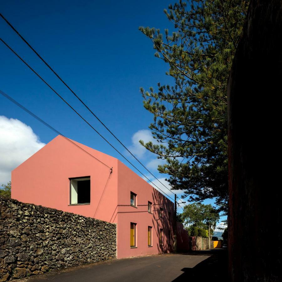 Ponta Delgada Pink House Azores المظهر الخارجي الصورة