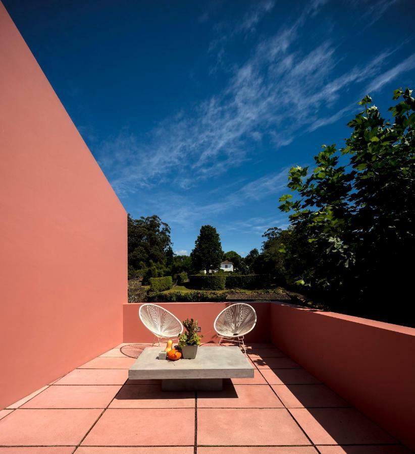 Ponta Delgada Pink House Azores المظهر الخارجي الصورة